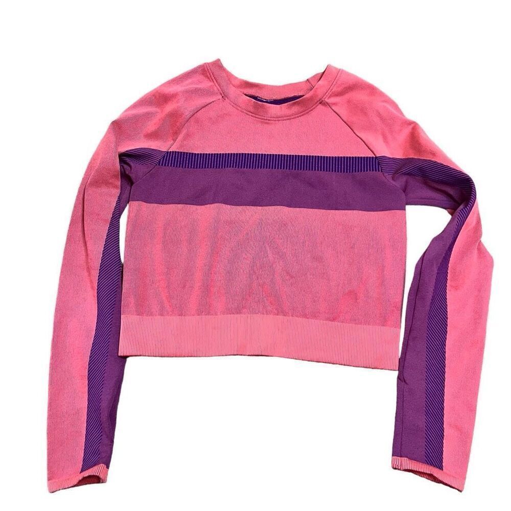 Fabletics Womens Heavy Long Sleeve Cropped Workout Shirt Size Medium Active Yoga